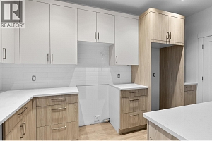 2208 Surrey Road - Photo 10