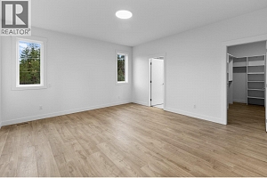 2208 Surrey Road - Photo 22