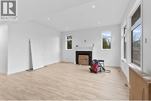 2208 Surrey Road - Photo 3