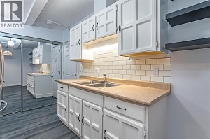 1333 Sutherland Avenue Unit# 1 - Photo 10