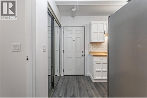 1333 Sutherland Avenue Unit# 1 - Photo 5