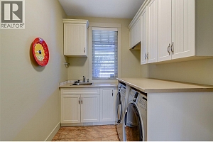 1147 Glenview Court - Photo 22