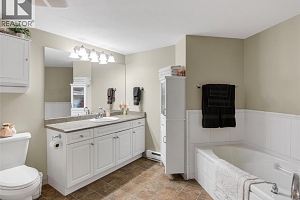 515 Houghton Road Unit# 109 - Photo 21