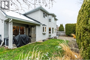 705 Cavalier Court - Photo 9