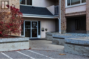 400 Sutton Crescent Unit# 110 - Photo 4