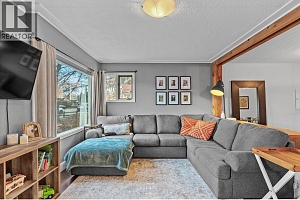 584 Okanagan Boulevard - Photo 6