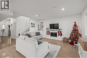 472 Sugars Avenue - Photo 2