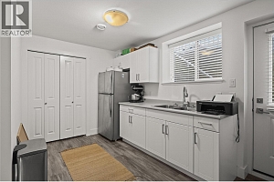 472 Sugars Avenue - Photo 25