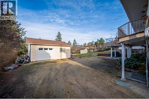 1805 39 Avenue - Photo 16