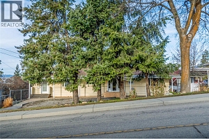 1805 39 Avenue - Photo 7