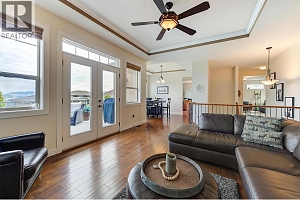 737 Kuipers Crescent - Photo 14