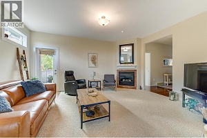 737 Kuipers Crescent - Photo 28