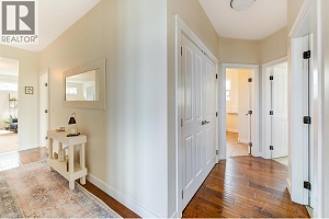 737 Kuipers Crescent - Photo 40