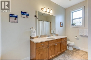 737 Kuipers Crescent - Photo 42