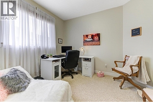 737 Kuipers Crescent - Photo 44