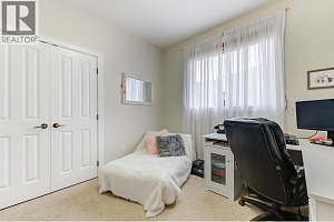 737 Kuipers Crescent - Photo 45