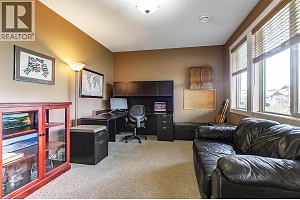 737 Kuipers Crescent - Photo 50