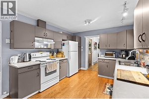 327 Evergreen Way - Photo 14