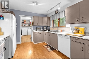 327 Evergreen Way - Photo 15