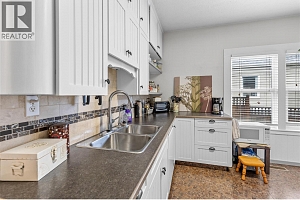 2935 Rosedale Avenue - Photo 13