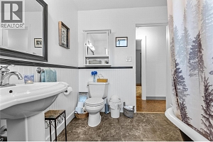 2935 Rosedale Avenue - Photo 29