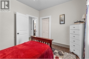 2935 Rosedale Avenue - Photo 32