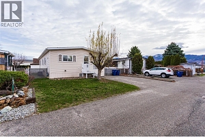 2005 Boucherie Road Unit# 138 - Photo 2