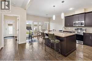 328 Providence Avenue Unit# 6 - Photo 15