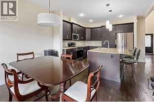 328 Providence Avenue Unit# 6 - Photo 23