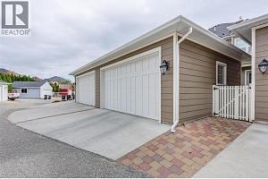 328 Providence Avenue Unit# 6 - Photo 44