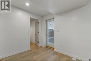 1527 40 Street - Photo 16