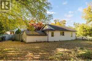 1923 Lindahl Street - Photo 5