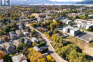 1923 Lindahl Street - Photo 9