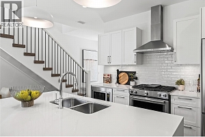 1979 Country Club Drive Unit# 7 - Photo 18