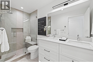 1979 Country Club Drive Unit# 7 - Photo 31