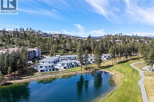 1979 Country Club Drive Unit# 7 - Photo 8