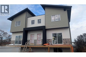 3109 15th Avenue - Photo 5