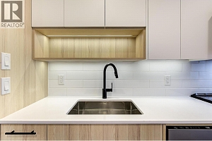 1350 Pridham Avenue - Photo 20