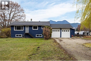 5712 6 Highway - Photo 2