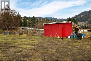 5712 6 Highway - Photo 24