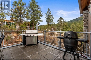 9845 Eastside Road Unit# 151 - Photo 30