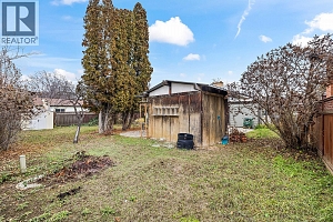 1424 Lombardy Square - Photo 40