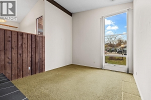 1424 Lombardy Square - Photo 6