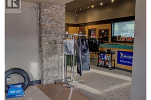 2203 18 Avenue - Photo 4