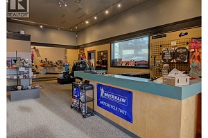 2203 18 Avenue - Photo 9