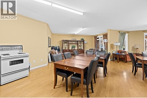 303 Whitman Road Unit# 106 - Photo 32