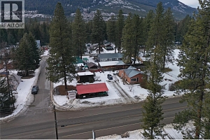 5861 33 Highway - Photo 16