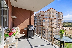 1947 Underhill Street Unit# 604 - Photo 22