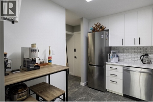 2200 40 Street Unit# 1 - Photo 7