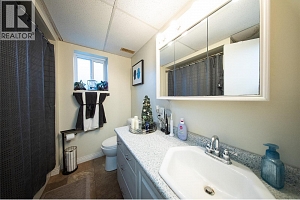 428 Milton Road - Photo 40